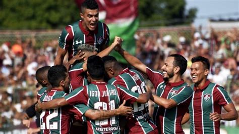 Hoje é #diadeflu e também de boteco brahma tricolor! Fluminense goleia o Bangu e mantém 100% de aproveitamento ...