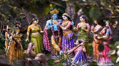 Krishna Janmashtamiहर प्रेमी युगल को जाननी चाहिए राधा कृष्ण के प्रेम