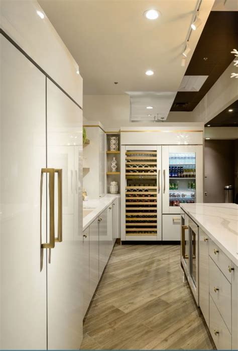 Do you have a sub zero built in refrigerator, freezer or appliance that needs repairs? Sub-Zero, Wolf, and Cove Showroom Phoenix
