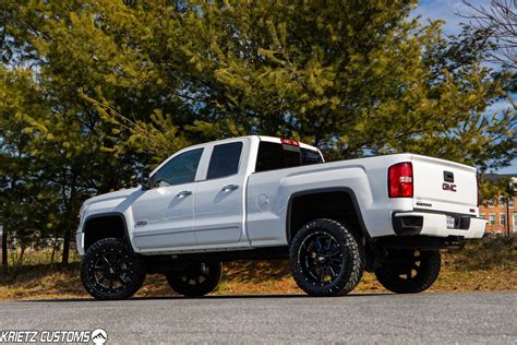 Lifted Gmc Sierra With Inch Rough Country Lift Kit And Sexiz Pix