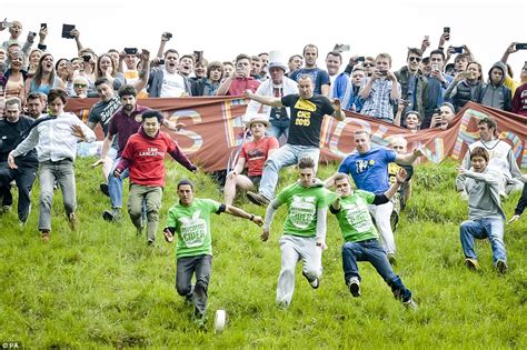 Theyre Crackers Thousands Gather For Annual Cheese Rolling Race In