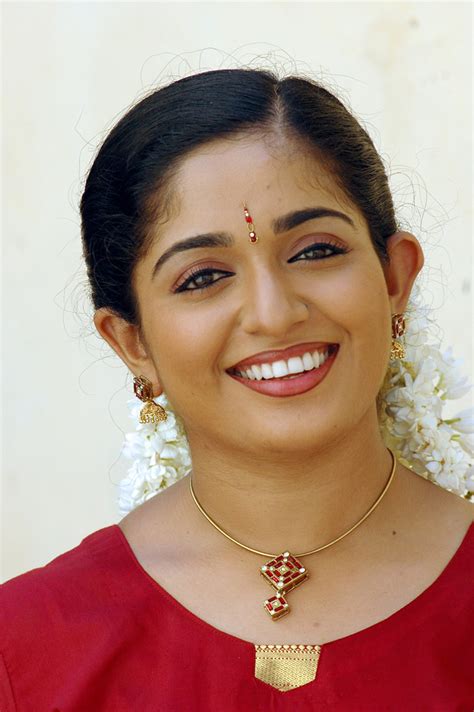 kavya madhavan rare hot sex picture