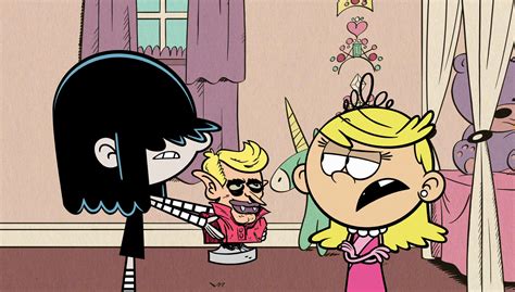 Image S2e14b Lucy And Lola Arguingpng The Loud House