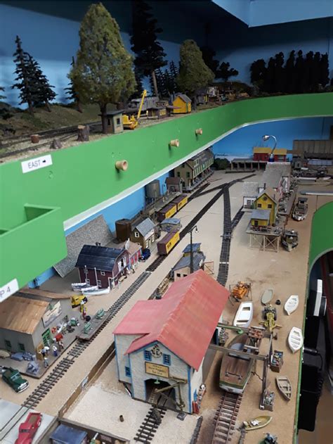 Ho Scale Waterfront Shelf Layout Model Railroad Layouts Plansmodel