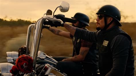 Trailer For Fxs Mayans Mc Season 3 One Wrong Move Could Start A