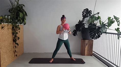 Your gluteus maximus, which is the strongest and most powerful muscle, controls your hips as you lower to the floor and then extends them as you come up out of the squat. Sumo Squat Kettlebell bottum up - YouTube