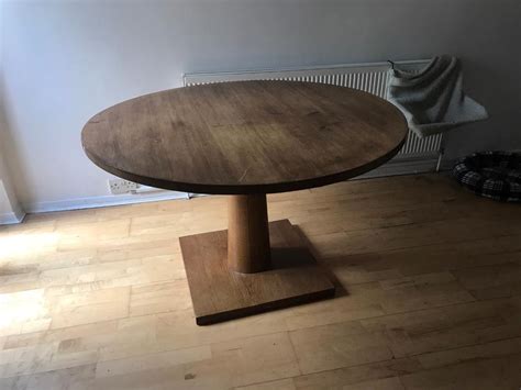 Free Solid Oak 6 Seater Round Dining Table By Benchmark In Windsor