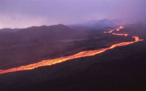 What Happened When Hawaiis Mauna Loa Erupted