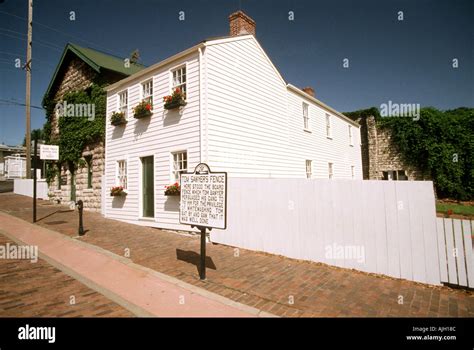 Hannibal Missouri Mark Twain Home And Museum Stock Photo Alamy