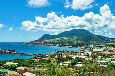 Jadi kamu harus tahu mana visa yang akan kamu ajukan. St. Kitts dan Nevis Beri Bebas Visa untuk RI, di Mana ...