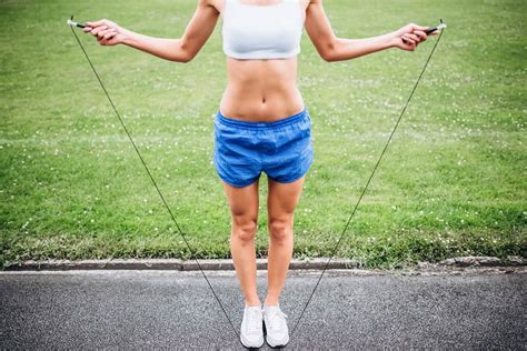 How To Size A Jump Rope The Right Way