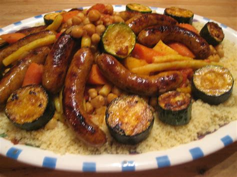 Les foodies vous présente 123 recettes avec photos à découvrir au plus vite ! Marie est dans son assiette!: Couscous aux merguez du jour ...