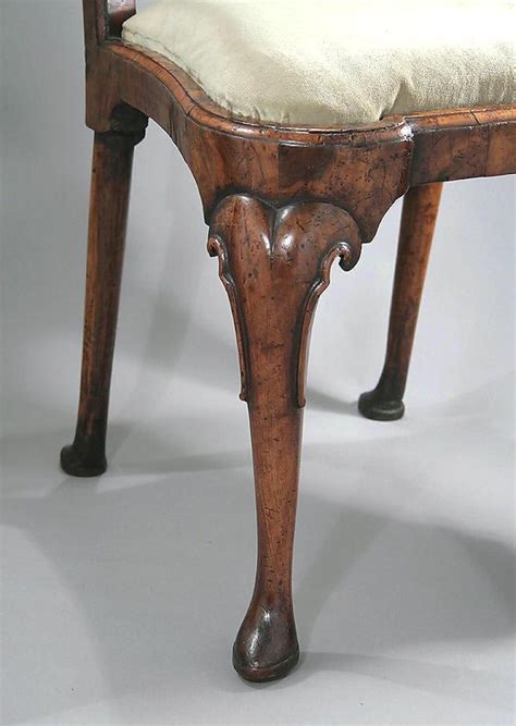 Satisfying chair legs.