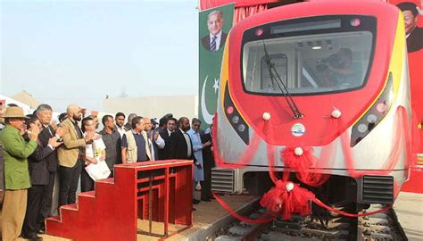 Cm Punjab Unveils Orange Line Metro Train Project