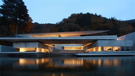 Many people enjoy staying right on the crystal clear blue water of lake murray. On the water | レジデンス | Projects | NIKKEN SEKKEI LTD