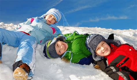 20 Winter Activities Kids Can Do Without Parents