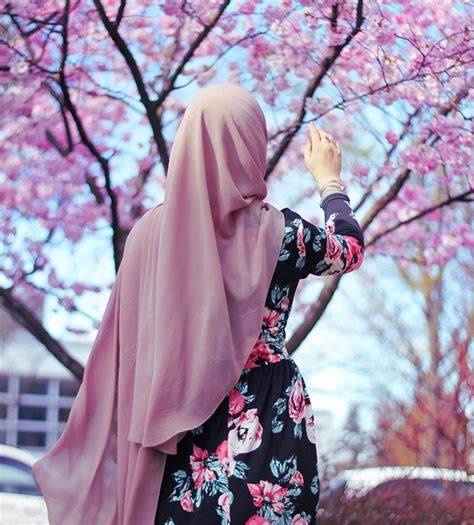 Esteem Abaya Esteemabaya • Foto Dan Video Instagram Hijab Hipster
