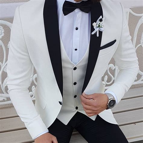 Awesome 40 Awesome Ideas For White Suits For Men A Hollywood Look