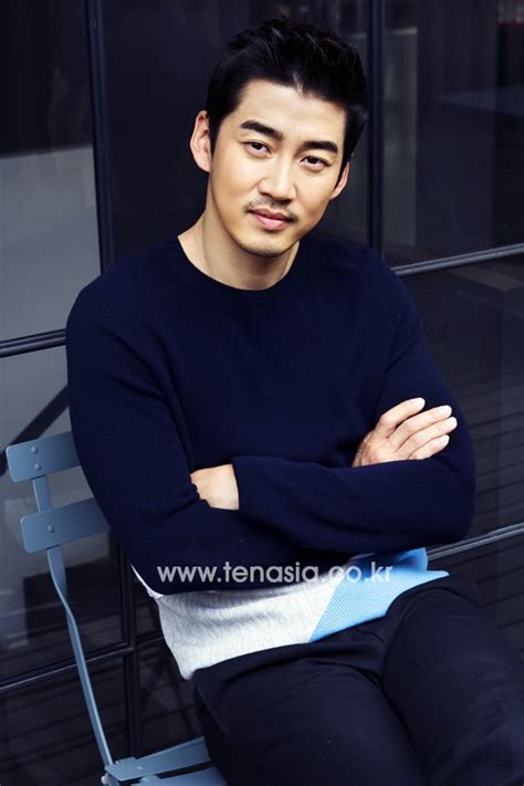 우리결혼했어요4 고준희, 남편 진운의 '부부송'에 폭풍눈물. TEN 화보 윤계상 남성미와 귀요미를 다 가진 남자 | 텐아시아