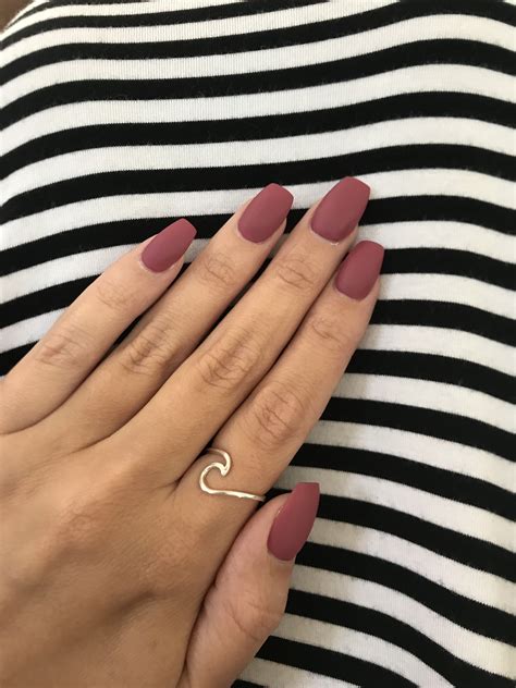 10 Amazing Wine Nail Color Designs Ideas For 2024