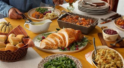 Dining solo this thanksgiving or are you preparing for a thanksgiving meal on a smaller scale? Cracker Barrel Has Tons Of To-Go Thanksgiving Dinners This Year