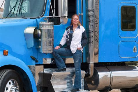Women In The Trucking Industry