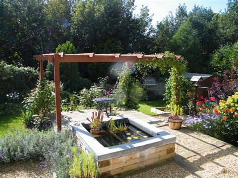 Uk water features has a selection of water blades, from £49. Water Feature & Pergola Cottage Garden, Longniddry, East ...