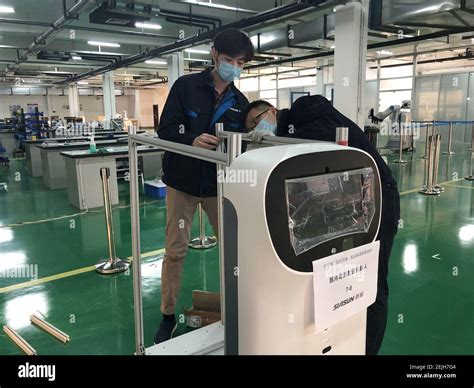 In Siasun Robotandautomation Coltd Engineers Debug Medical Logistics