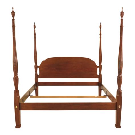 This drexel heritage viage collection bedroom is the perfect picture of casual sophistication. Drexel Heritage King Size Mahogany Poster Bed | Chairish