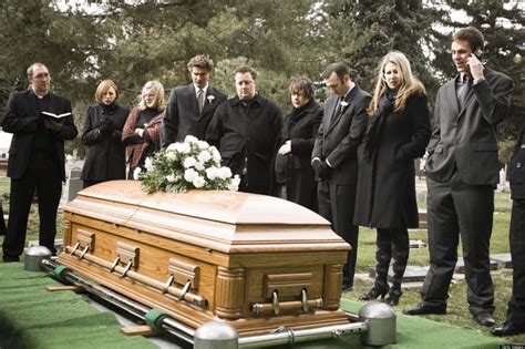 ¿debes Llevar A Tus Hijos A Un Funeral