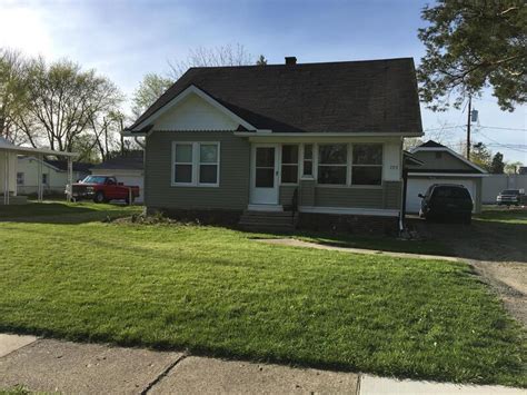723 Sackett St Maumee Oh 43537 House For Rent In Maumee Oh