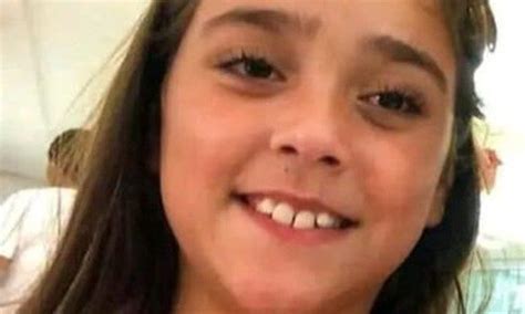 Menina De 12 Anos Morre De Bala Perdida No RJ