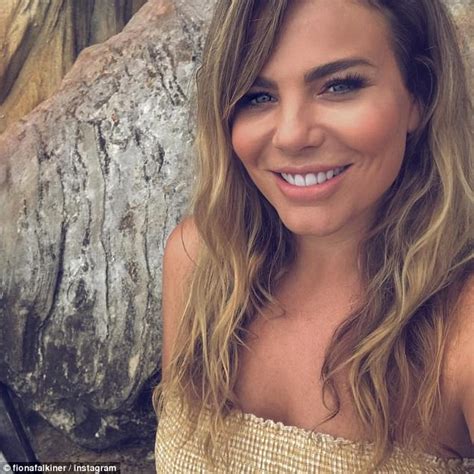 Fiona Falkiner Opens Up About Fight For Marriage Equality Daily Mail Online