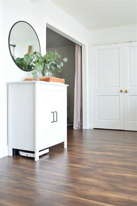 But that doesn't mean it can't be done. The Ultimate Collection of IKEA Hacks For Pets - The ...