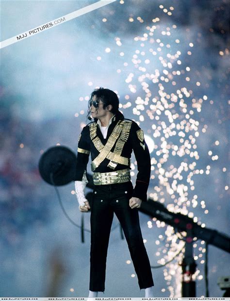 Since our brand was founded more than a century ago, pepsi has stood for a youthful spirit and the choice of a new generation, said chad stubbs. Super Bowl XXVII Halftime Show - Michael Jackson Photo ...