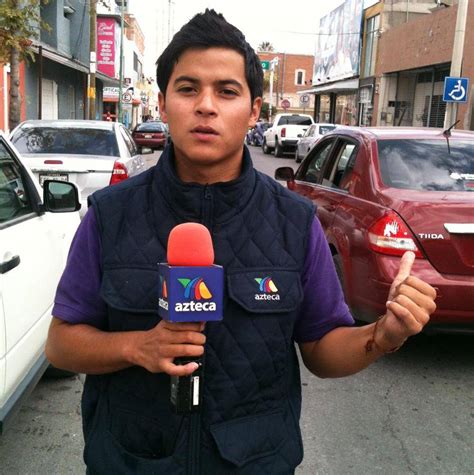 Tv Azteca Corre A Reportero Por Comentarios En Facebook Contra Gobierno