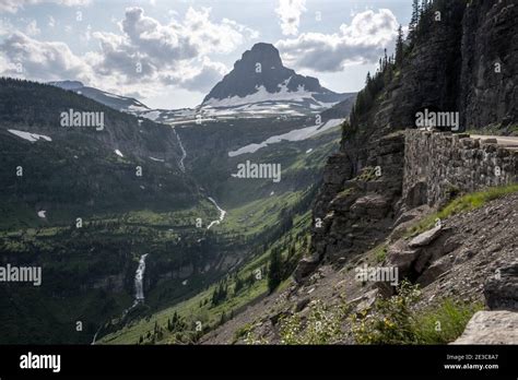 Logan Pass Turns Into Valley Of Glacier National Park From Going To The