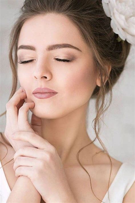 Natural Wedding Makeup Ideas To Makes You Look Beautiful 19 Bridal
