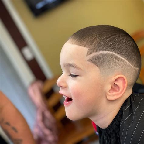 28 Coolest Boys Haircuts for School in 2021 | Boys haircuts, Boy