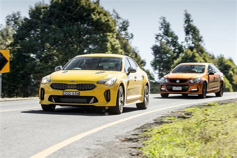 Kia Stinger 330si Vs Holden Commodore Ss V