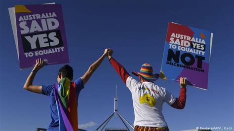 australian parliament passes same sex marriage bill dw learn german