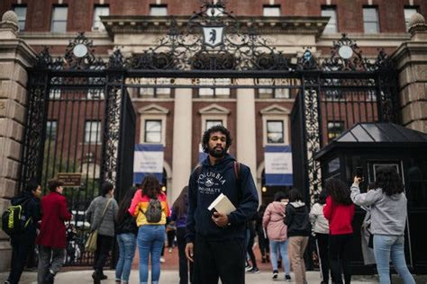 Black Columbia Students Confrontation With Security Becomes Flashpoint