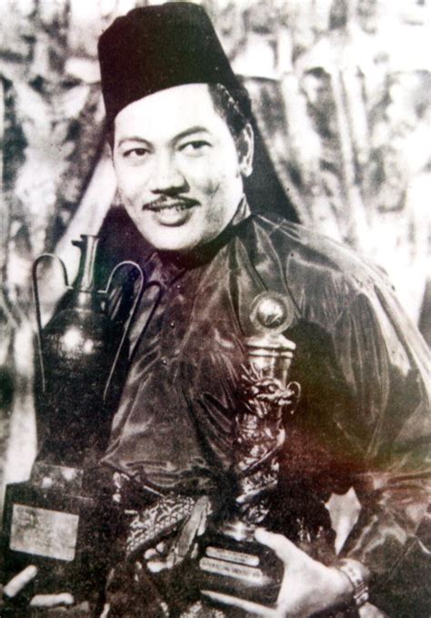Download p ramlee hd old versions. Did you know Tan Sri P.Ramlee had a third persona? | The Star