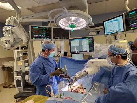 Washington University Neurosurgeons Perform First