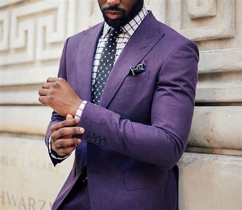 Pin By Antonio Favela Men Fashion On Trajes Morados Men Purple Suit