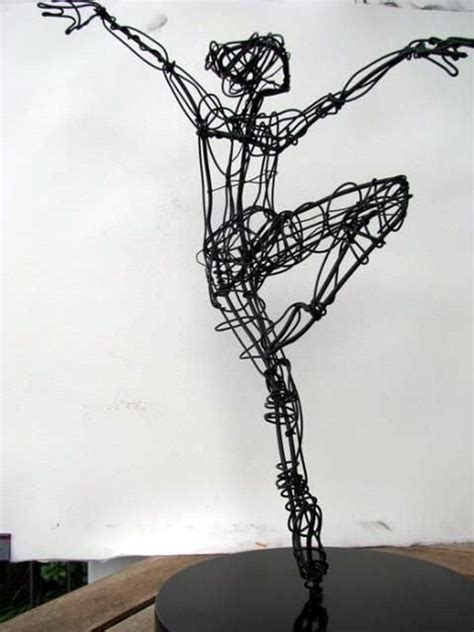 3d Wire Sculpture Artists Renetta Wampler