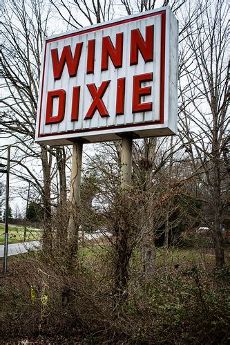 Benefits and perks are just a few clicks away. Winn-Dixie Sign | The wife of my location manager is an amat… | Flickr