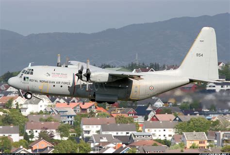 Lockheed C 130h Hercules L 382 Norway Air Force Aviation Photo