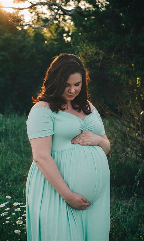 Plus Size Maternity Photoshoot Outfits Delmy Fite