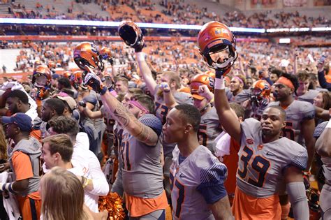 Syracuse Football Orange Return To Bowl Projections Troy Nunes Is An